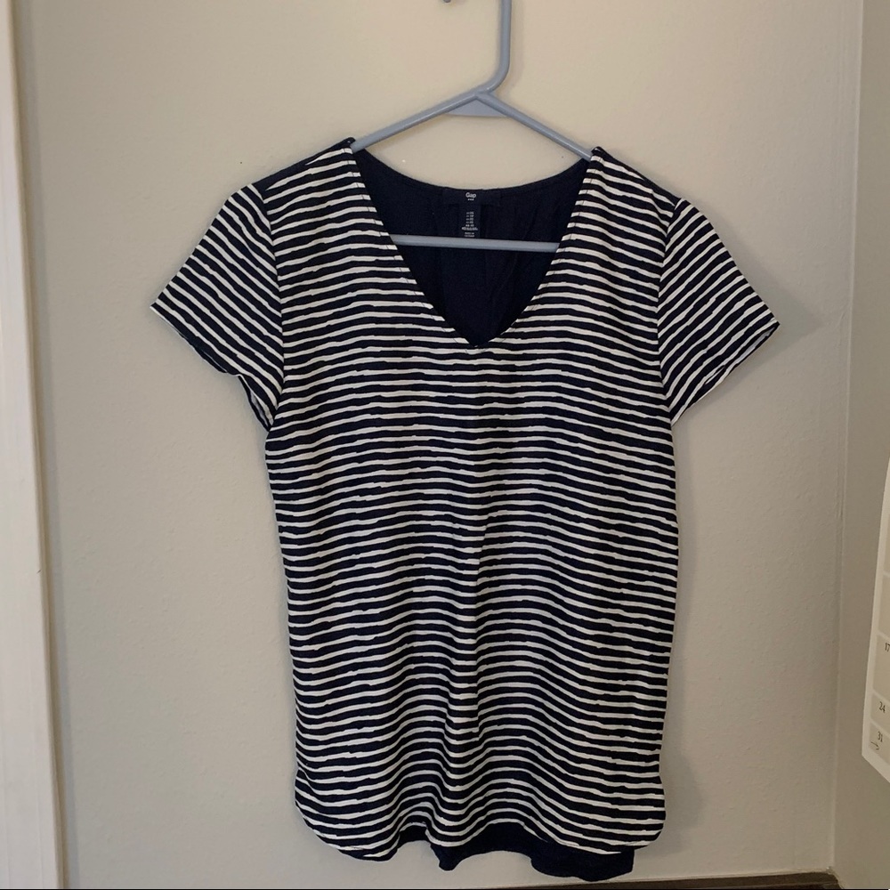 GAP Women’s XS Striped tee